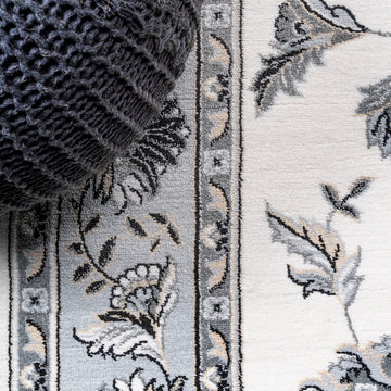 Cherie French Cottage Area Rug